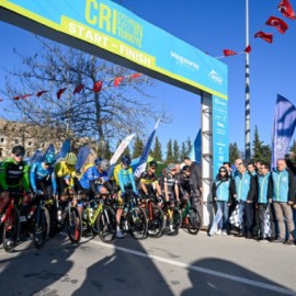 Bisiklet yarışının startını Vali Şahin verdi