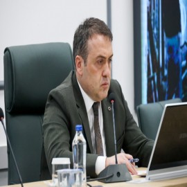 "Kamu yatırımları planlandığı gibi ilerlemeli"