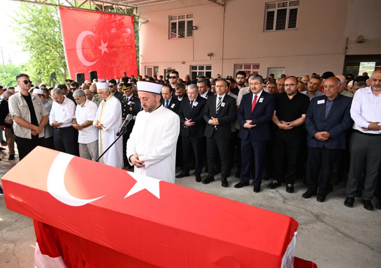 Şehit Başkomiser Kamuran Üçgül, Kadirli’de toprağa verildi