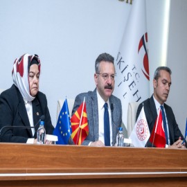''Afet dönemlerinde bağımlılıkla mücadele çok daha fazla önem arz ediyor"