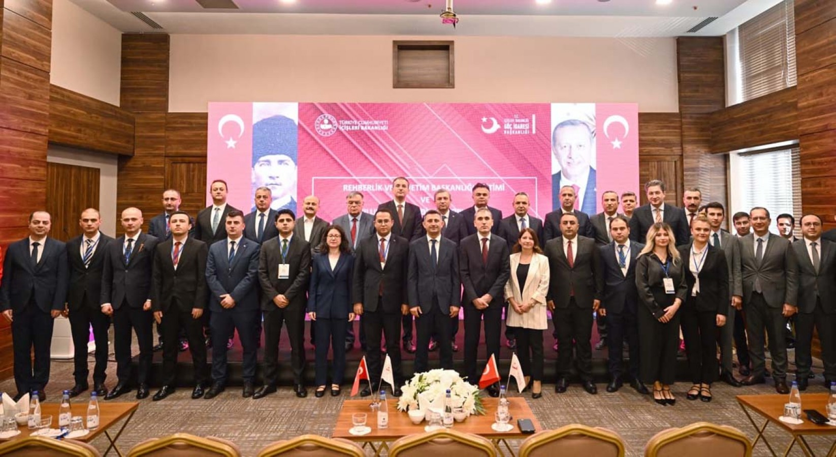 "Herkesin sığındığı son kale hep Anadolu toprakları oldu";