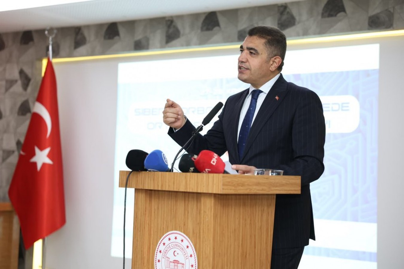 Düzce’de sanal zorbalığa karşı güç birliği;