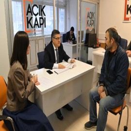 Vatandaşların sorunlarını dinledi