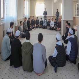 Kur’an kursu öğrencileriyle buluştu
