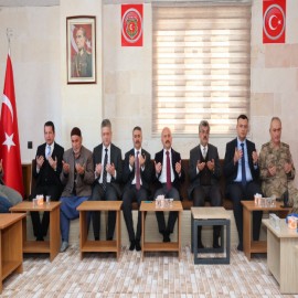 "Kahraman şehitlerimizin mekânları cennet olsun"