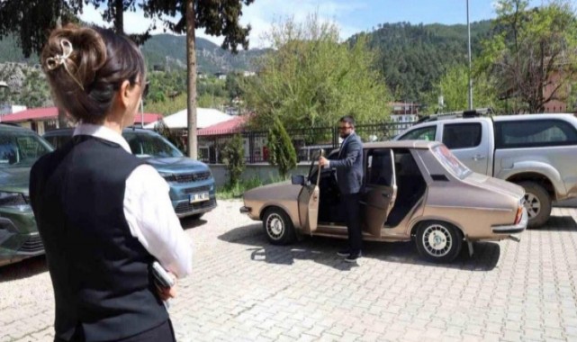 Feke Kaymakamı Yılmaz'dan gözleri yaşartan jest!