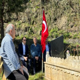 Şehadetinin yıl dönümünde şehidi unutmadı