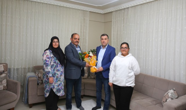 Gazinin iftar sofrasına konuk oldu