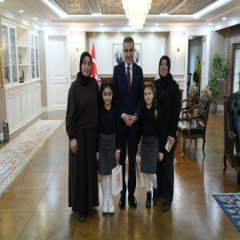 “Evlatlarımızın azmini desteklemek en büyük sorumluluğumuzdur”