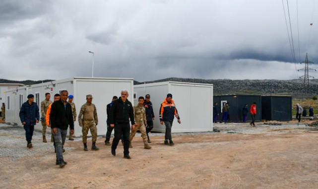 “Devletimiz tüm imkanlarıyla deprem bölgesinde seferber”