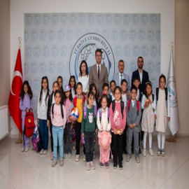 "Eğitim ve çocukların mutluluğu önceliğimiz"