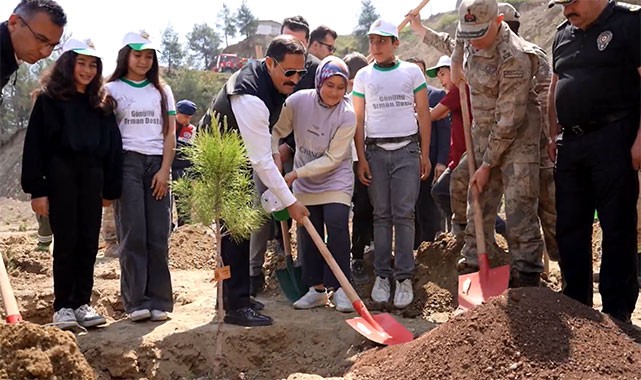 ''Toprakla buluşturduğumuz her fidan, dayanışmanın yeni bir nişanesi''