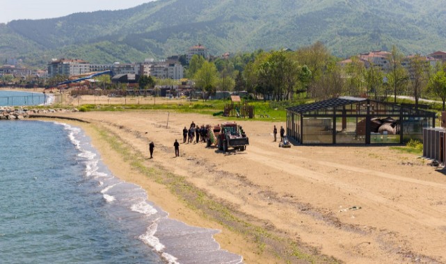 Yalova'nın, "Mavi Bayraklı" plajları sezona hazırlanıyor
