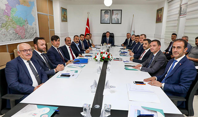 ''Bitlis’in sahip olduğu eşsiz tarihi ve doğal mirasıyla turizmden daha fazla pay almasını hedefliyoruz'';