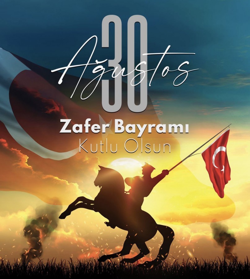 Mülki idare amirleri, Zafer Bayramı'nı kutladı;