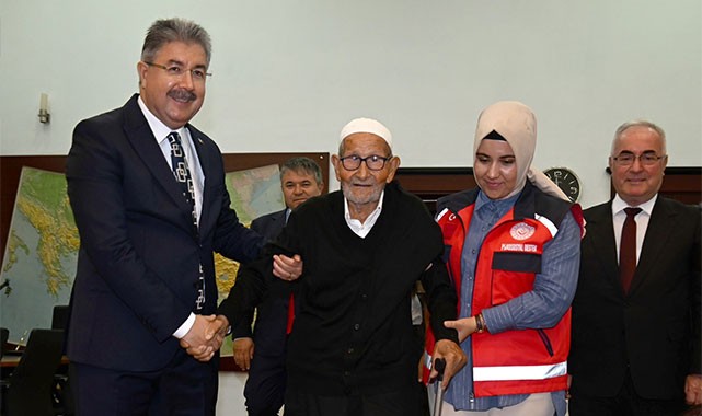 100 yaşındaki Kore gazisinden Vali Yılmaz'a özel ziyaret