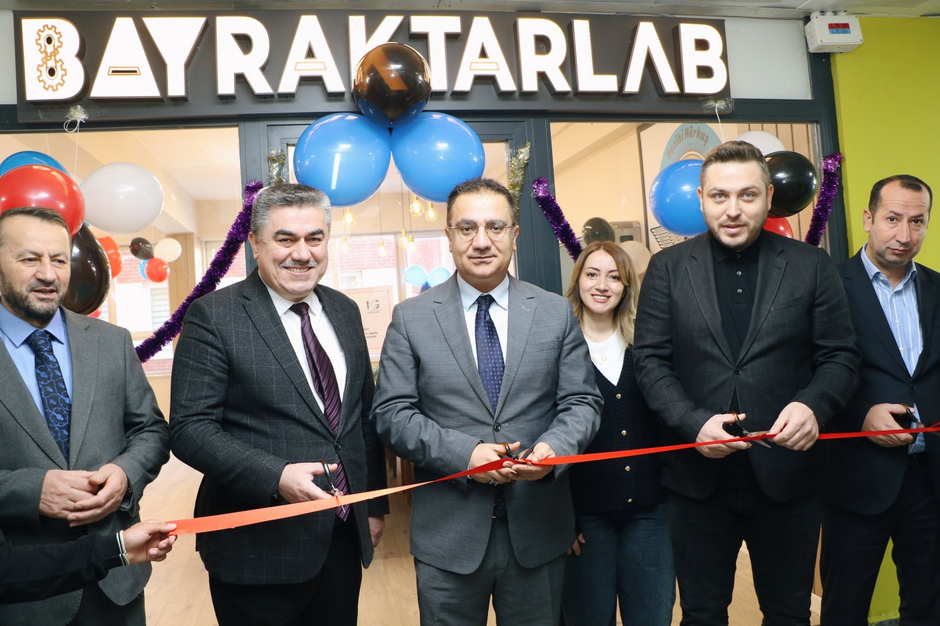 Geleceğin kodlayıcıları Sancaktepe’de yetişecek;