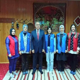 Gönüllü gençlik liderleriyle buluştu