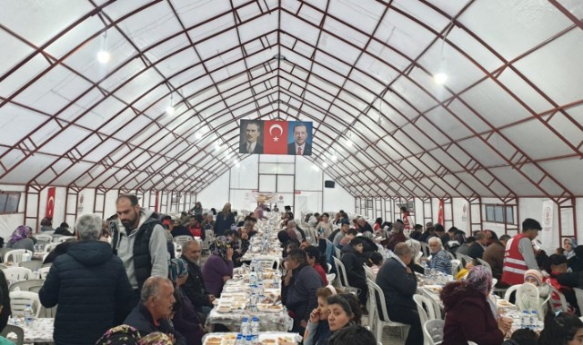 14 milyon depremzedeye iftar