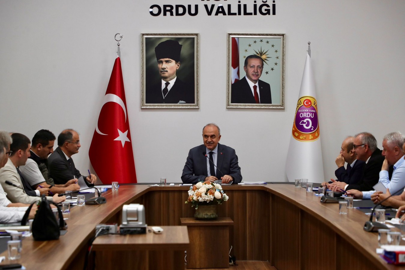 Validen, can dostları için "hızlanın" talimatı;