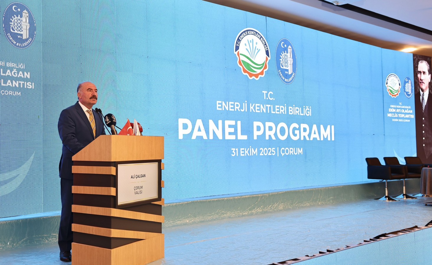 "Çevre dostu enerji politikaları, geleceği doğrudan etkiliyor";