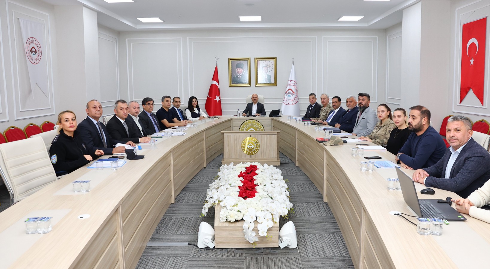 Adıyaman’da uyuşturucu ile mücadelede yeni umut: “Uzat Elini Projesi” bağımlılığa deva olacak;